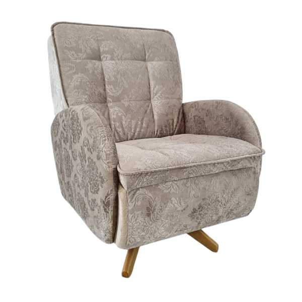 POLTRONA MILANO GIRATORIA TECIDO 680
